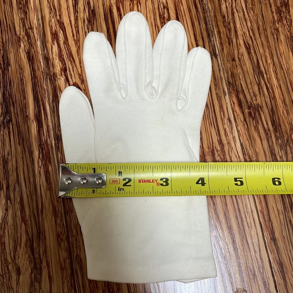 Vintage white short felt driving gloves one size